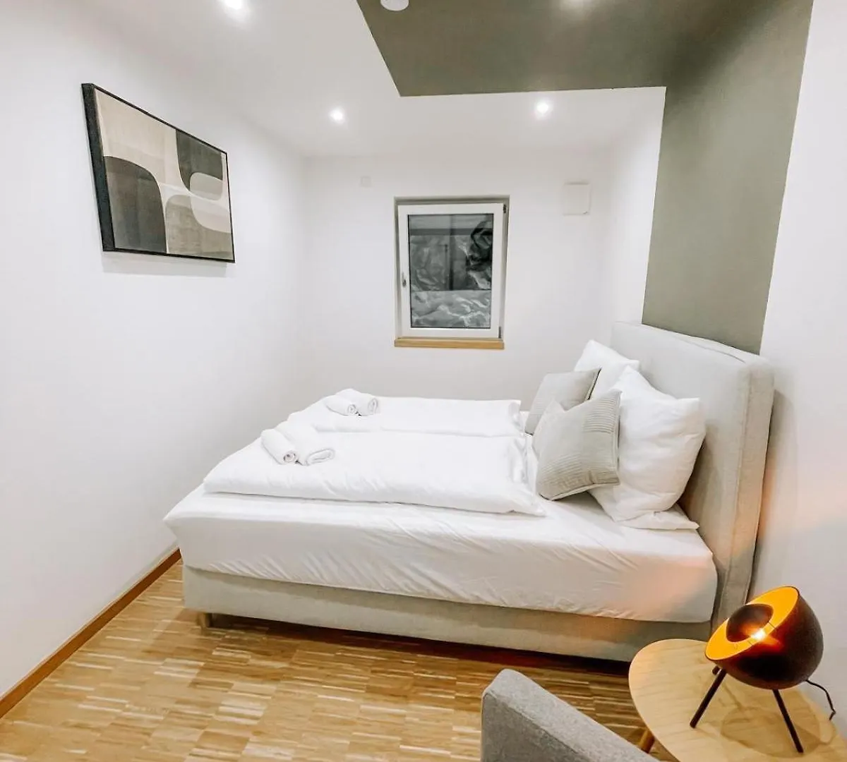 Doreyhome P3 - Modernes Charmantes Apartment パッサウ